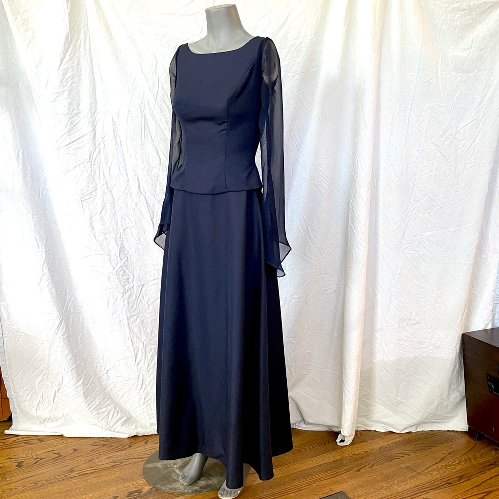 Long Sleeve Navy Blue Formal Dress, Holiday New Years Dress, Wedding, Size 4